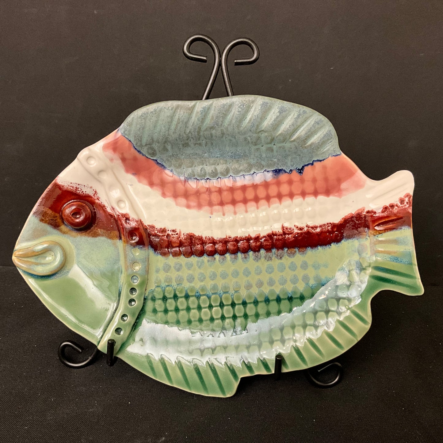 Small Fish Tray - Blue Green White & Maroon