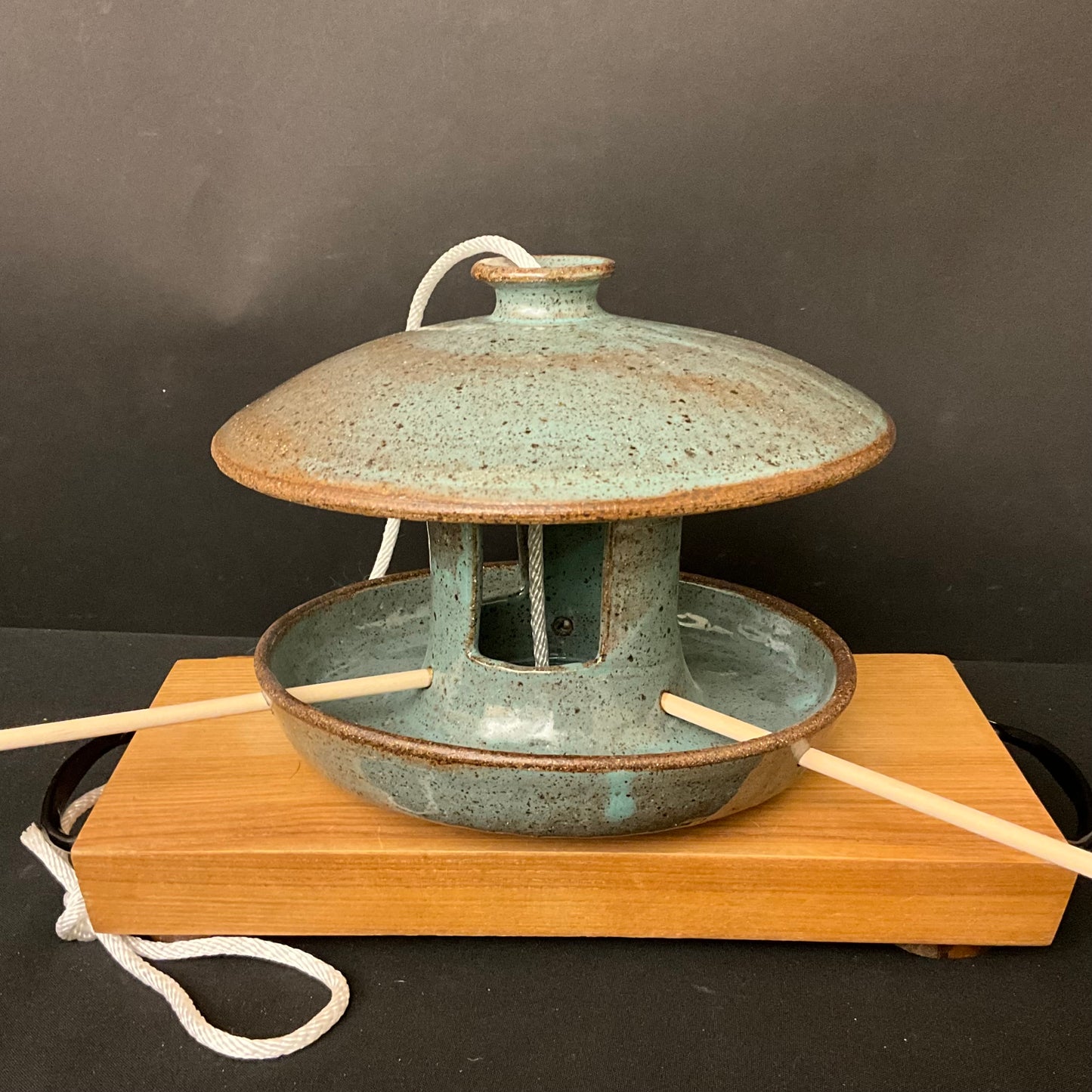 Ceramic Birdfeeder in Turquoise & Brown Speckled
