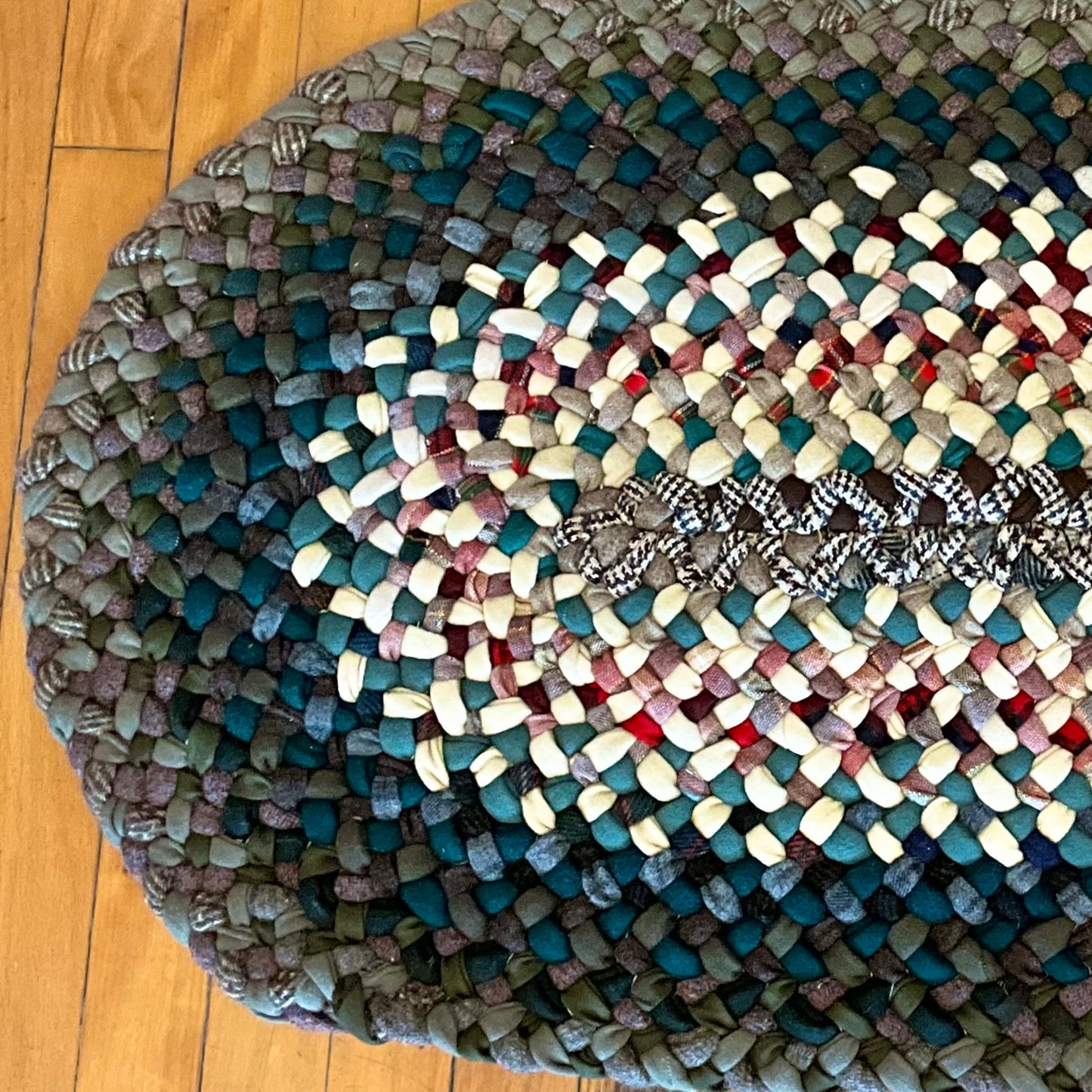 Green Mix Braided Rug - Oval