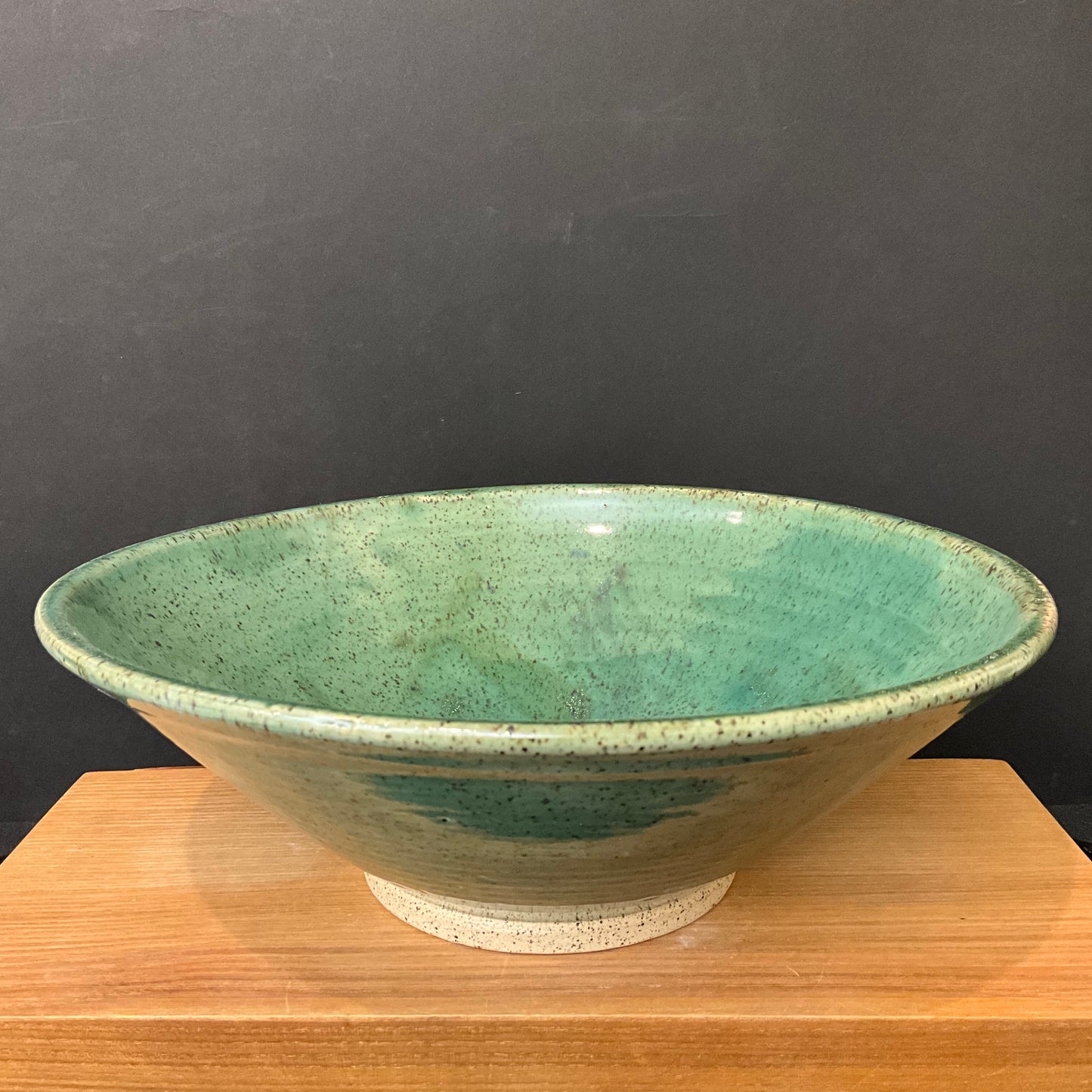 Serving Bowl in Greens