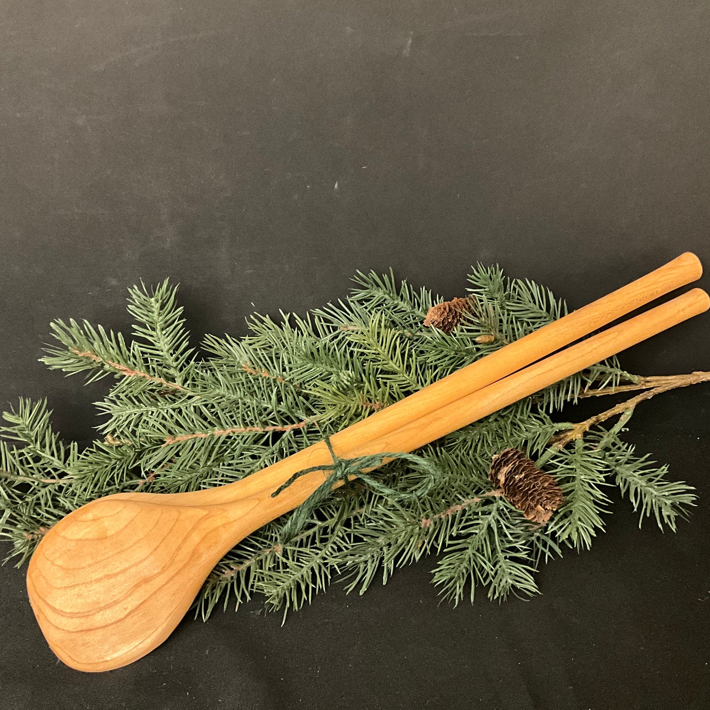 Maple Salad Tongs