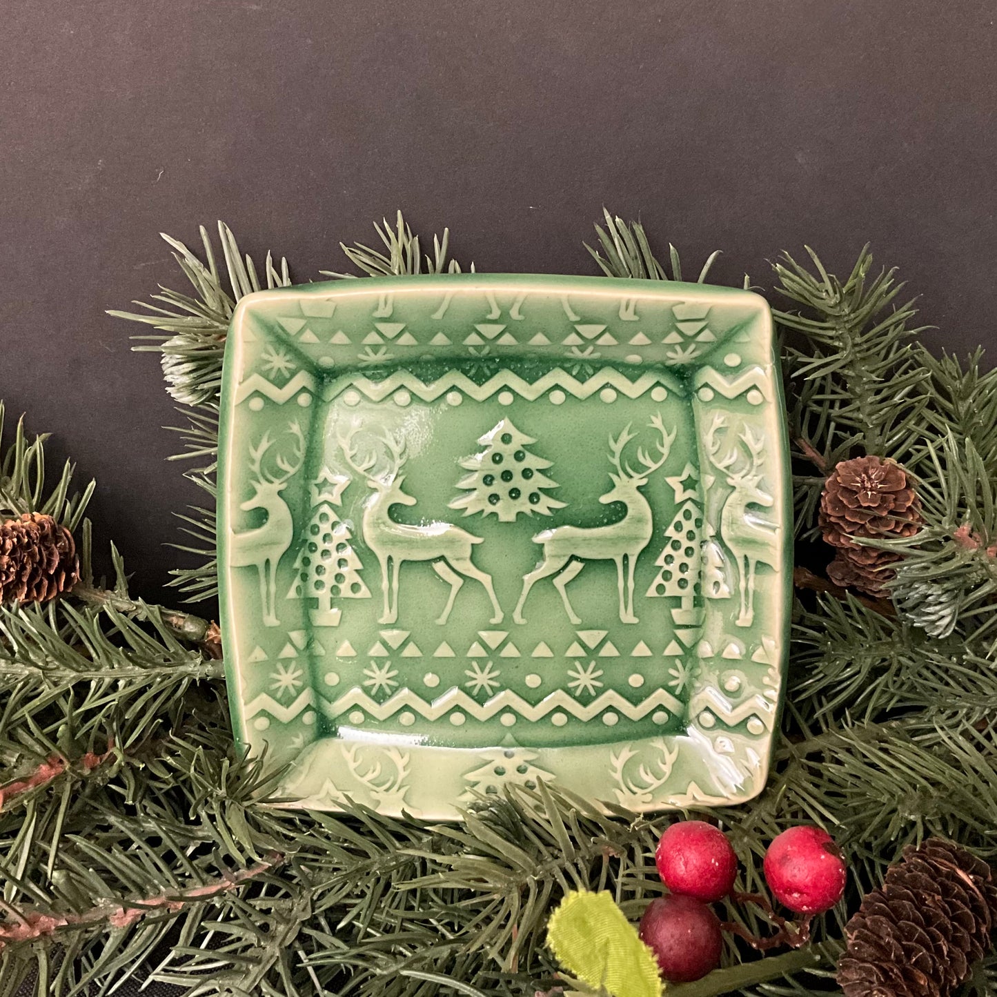 Square Trinket or Soap Dish Green Reindeer & Tree