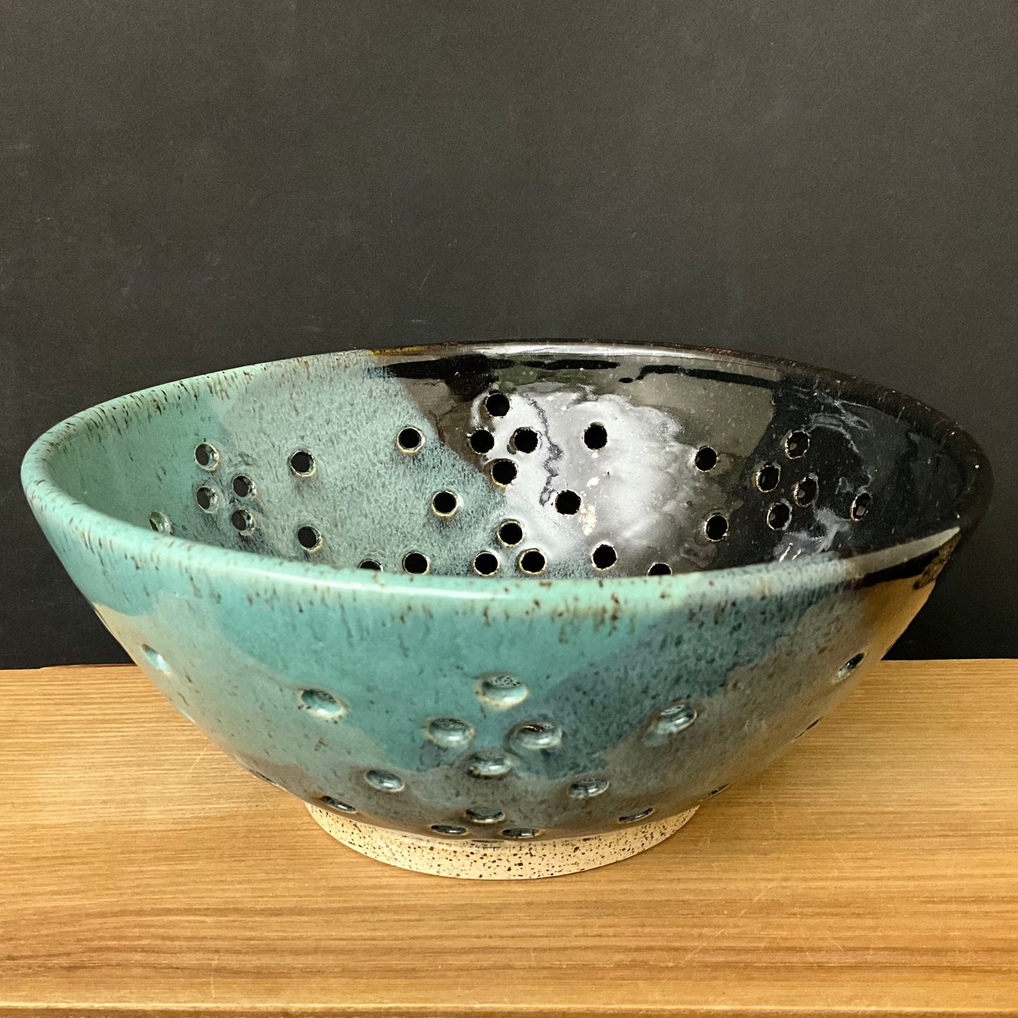 Small Colander in Black and Turquoise