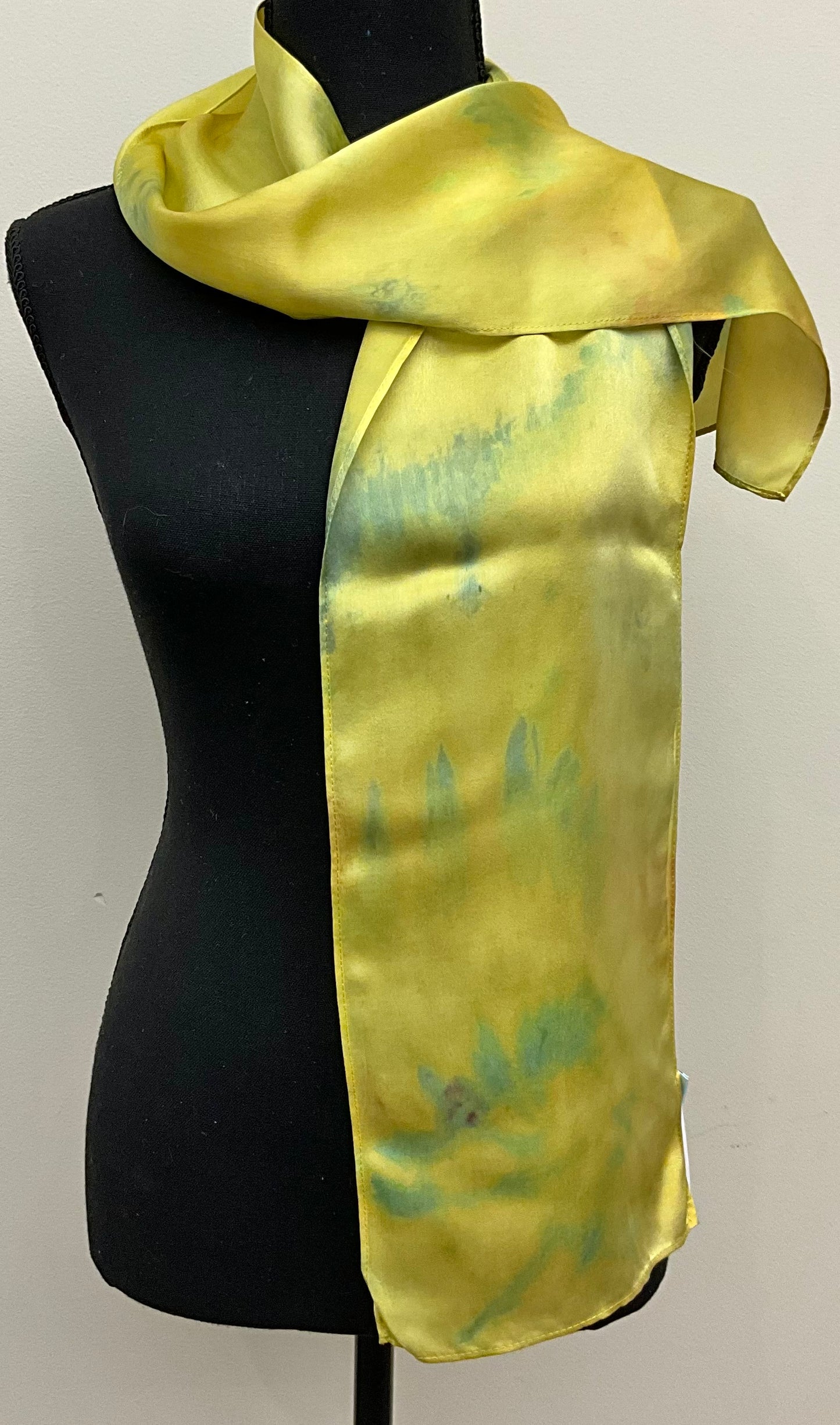 Small Satin Ice Dyed Silk Scarf - Lemon Lalique