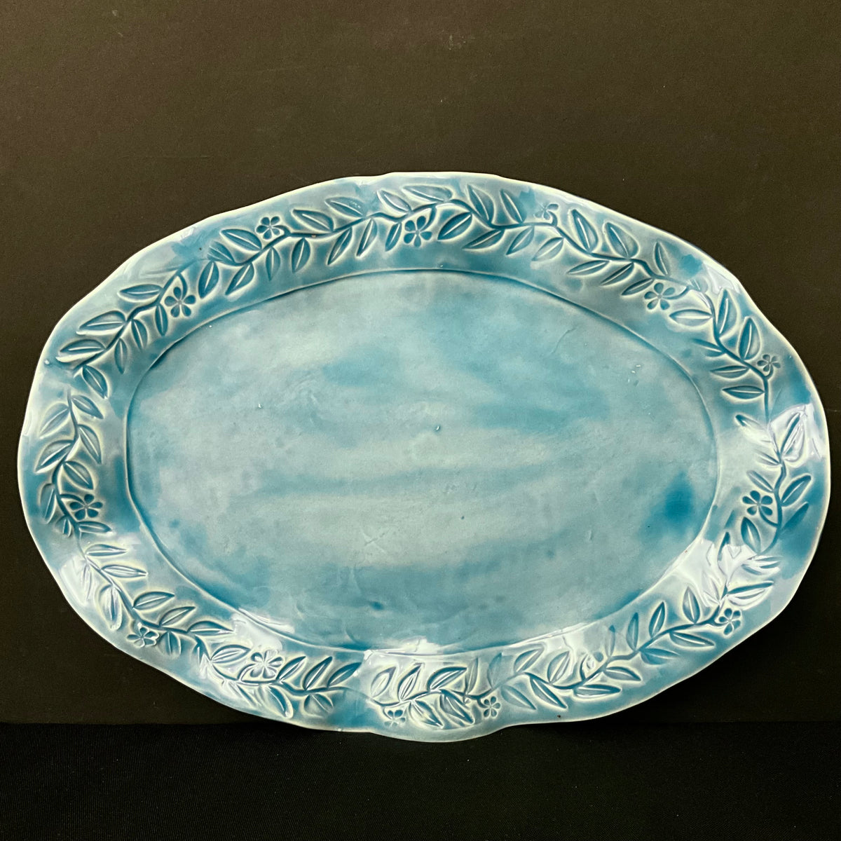 Large Oval Platter in Blue w/ Wavy Edge & Embossed Vine Design