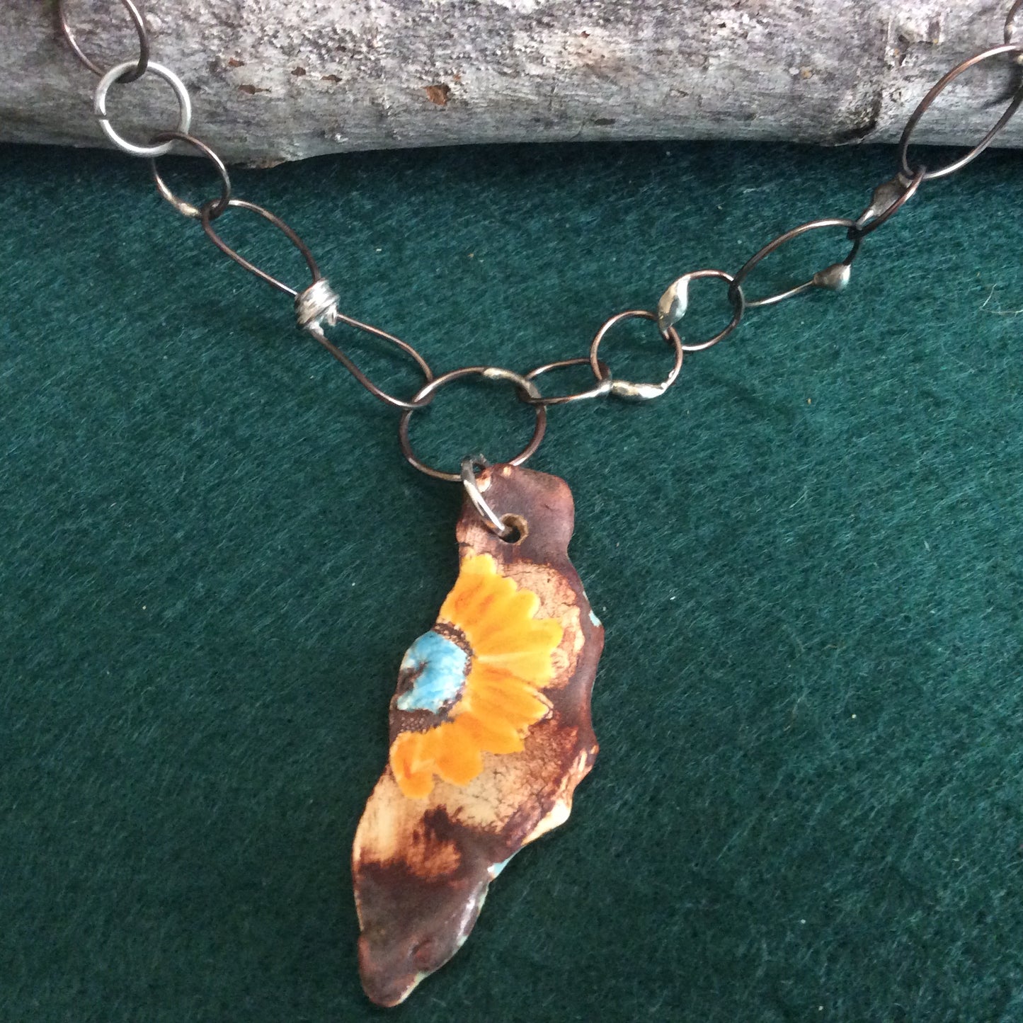 Daisy Shard Pendant with Handmade Chain