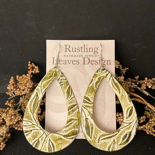 Olive & White Embossed Open Teardrops Earrings