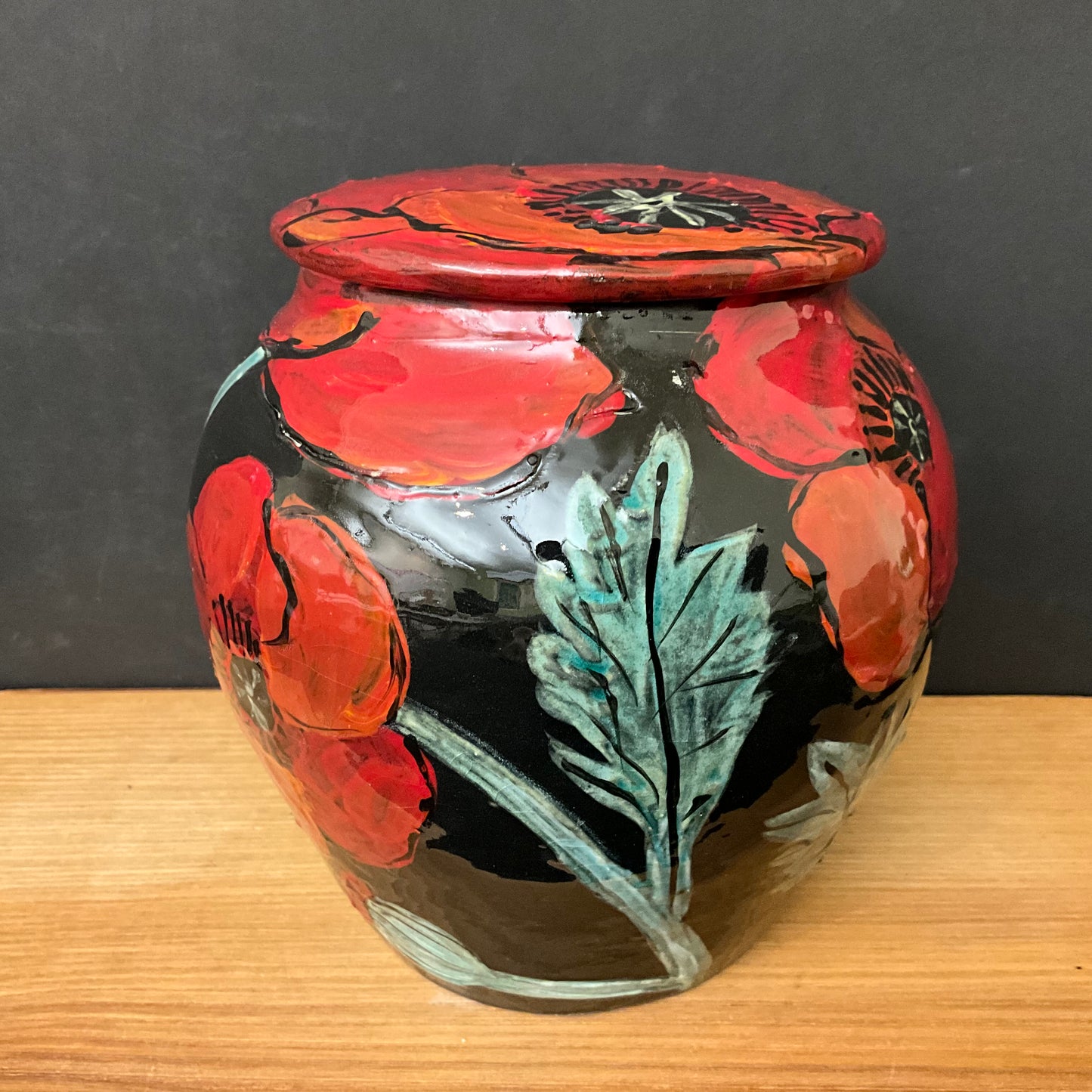 Large Ginger Jar Black with Red Poppies