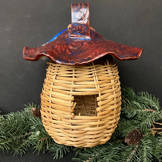 Birdhouse with Brown Ceramic Roof