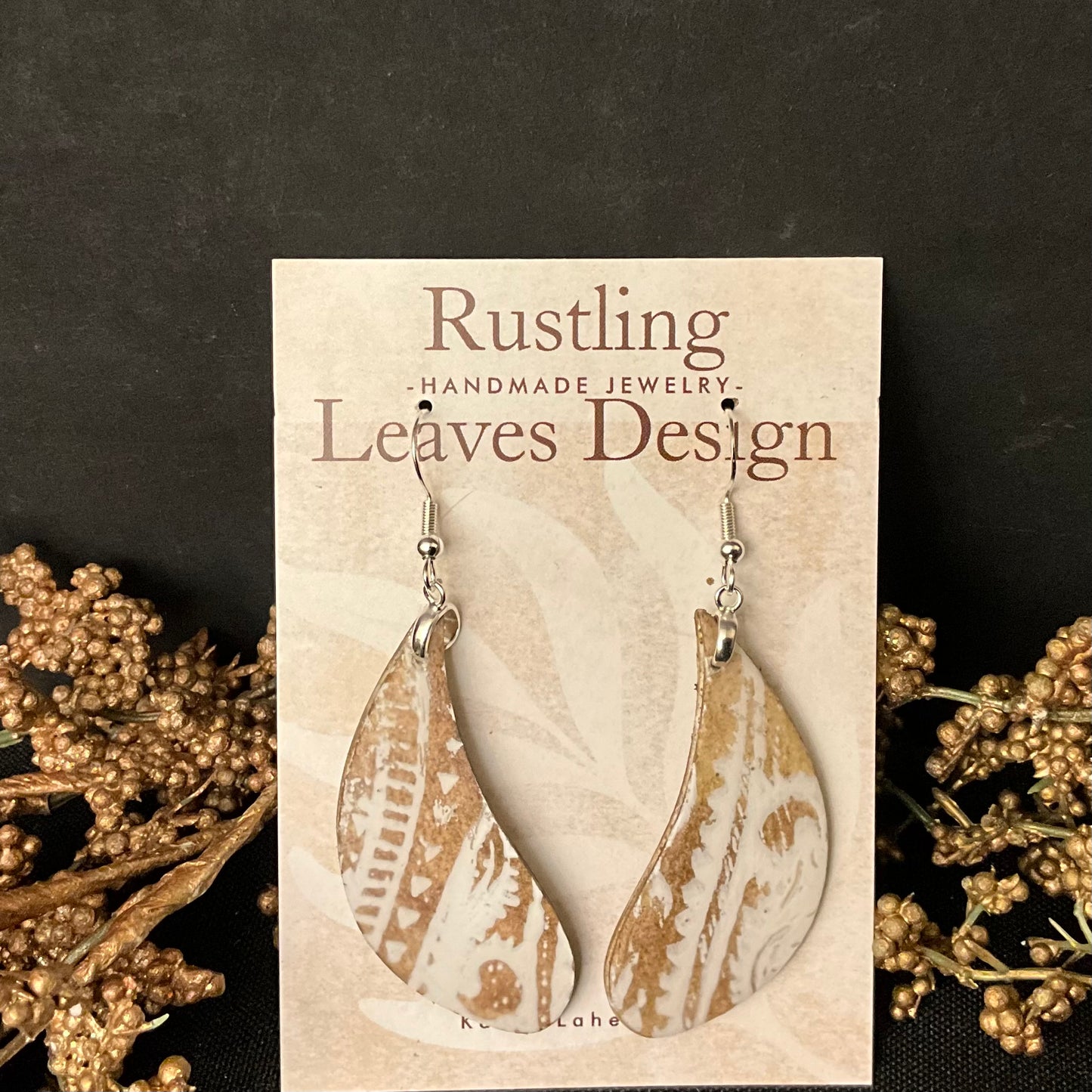 Curvy Earrings Tan w White Floral Design