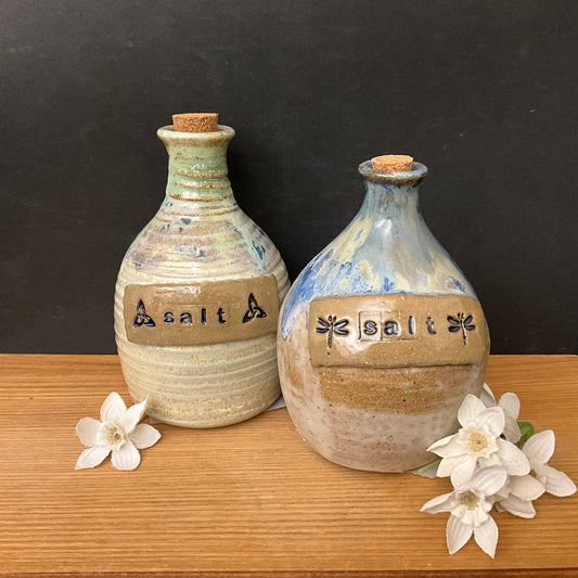 Ceramic "Salt" Bottle in speckled Cream with Dribble Glaze
