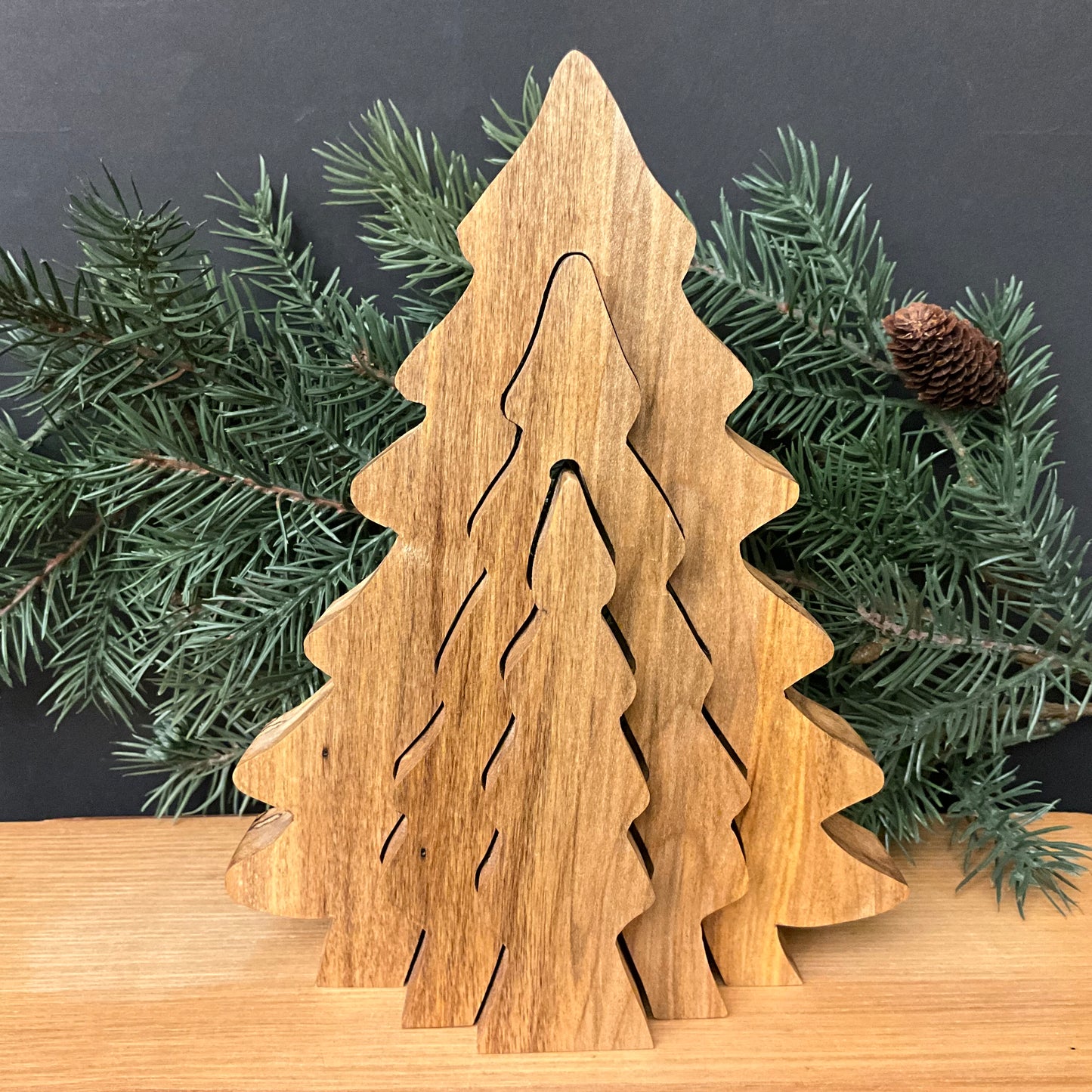 3-D Cutout Tree Assorted Hardwood