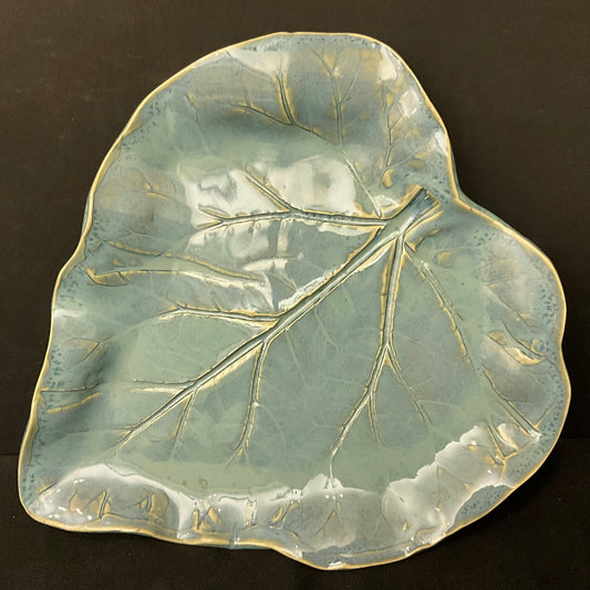 Rhubarb Leaf Plate in Soft Blue