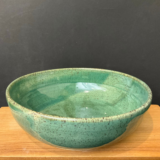 Oversized Salad Bowl in Speckled Greens