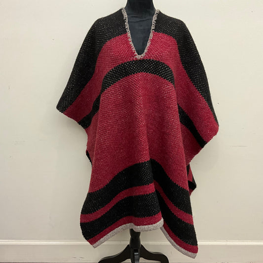 Hand Dyed, Handwoven Wool Poncho NP113 Black & Cranberry