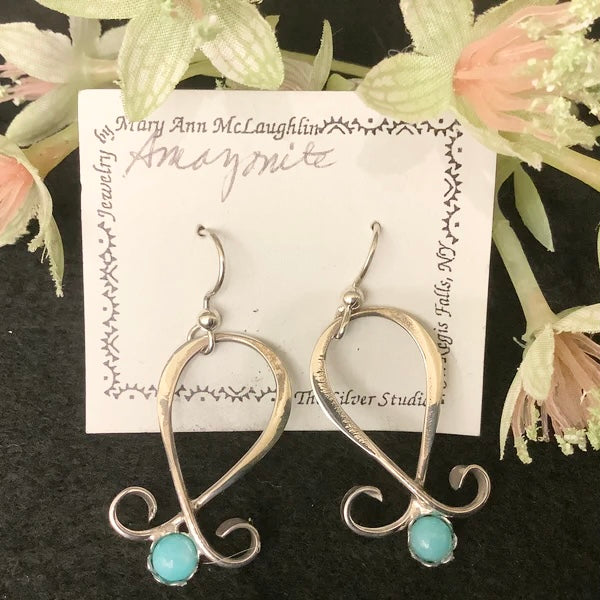 “Queen” Silver Earring with Amazonite