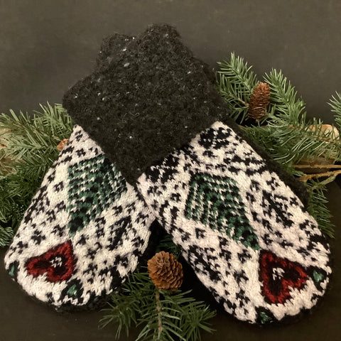 “Upcycled" Sweater Mittens Tree & Heart Pattern