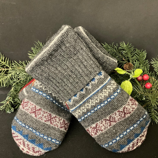 “Upcycled" Sweater Mittens Gray with Fairisle Pattern