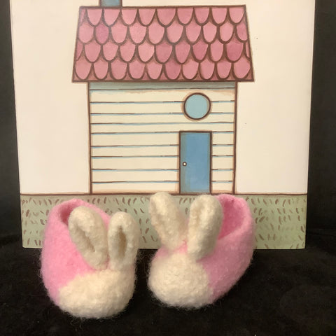 “Hunny Bunny” Baby Booties Soft Pink & White