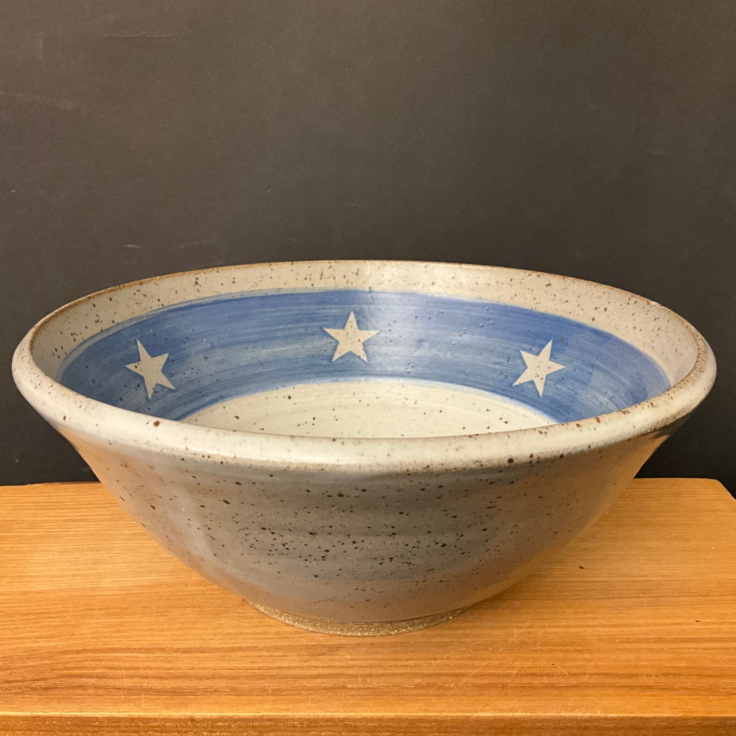 Bowl in Gray & Blue w Star Design