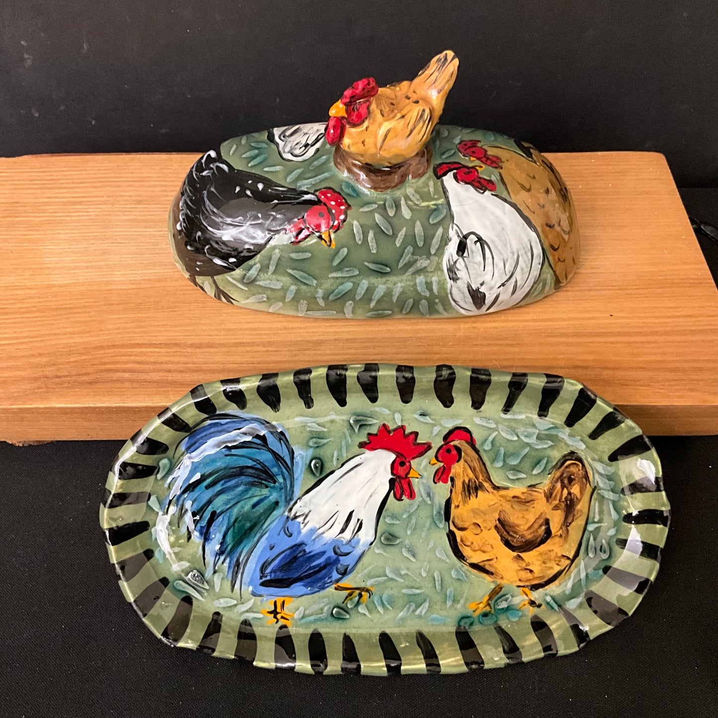Butter Dish Hens with Hen Finial