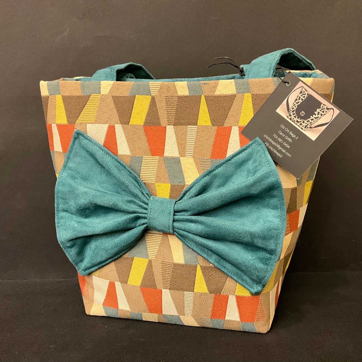 Bag Momentum Ledge Dali Geometric with Teal Microsuede Bow and Straps