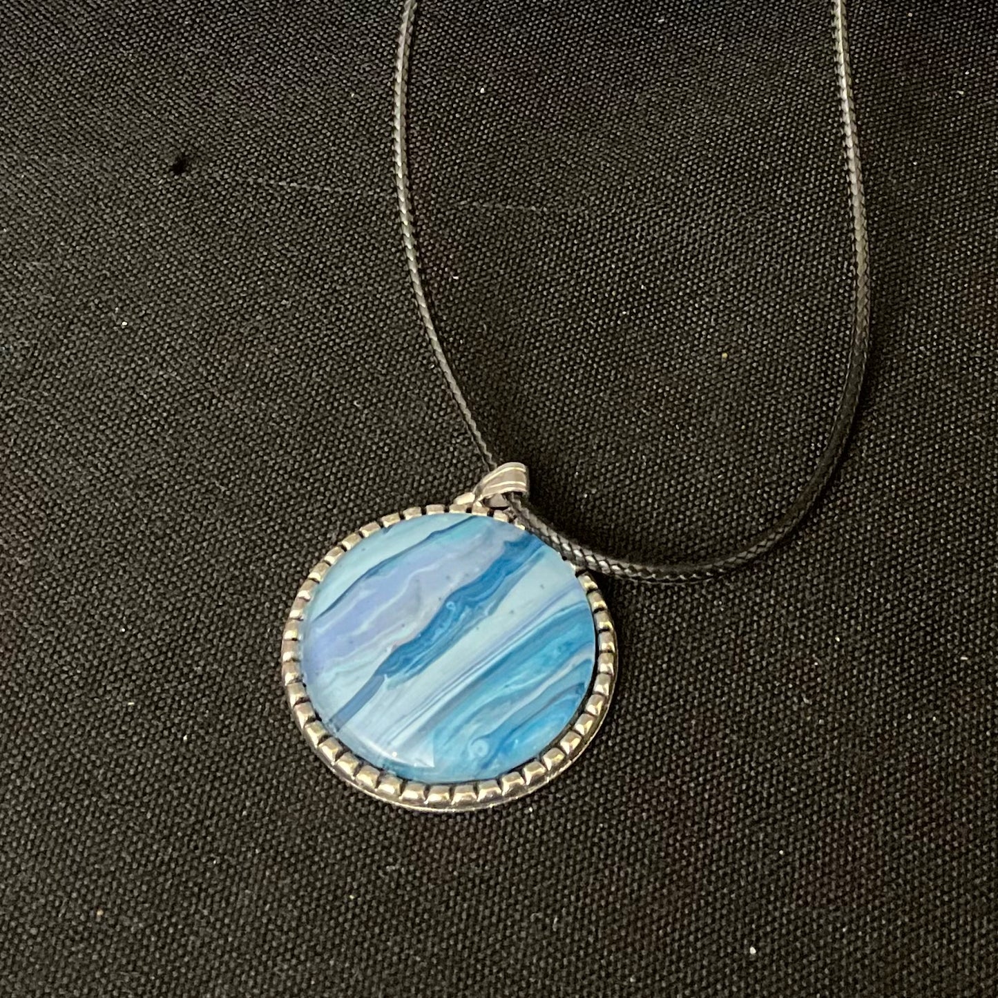 Two-sided Necklace Blue Disc/Silver Tree Design