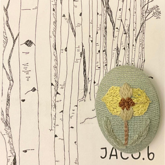 Embroidered Botanical Brooch in Green