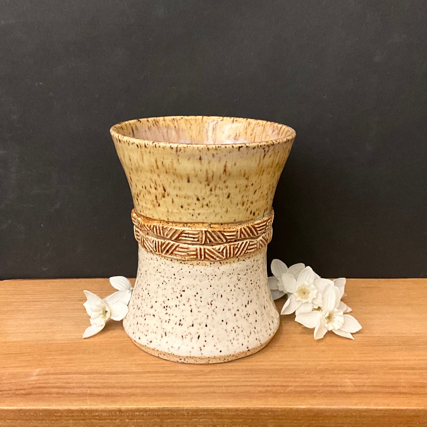 Vase/Tumbler in Gold and Cream w/ Brown Band