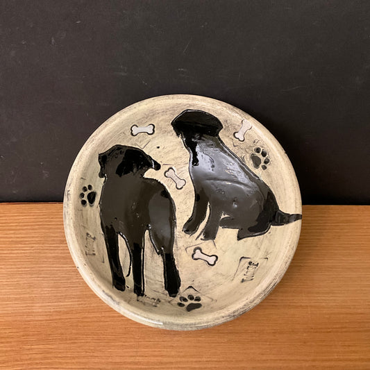 Petite Shallow Bowl with Black Labs