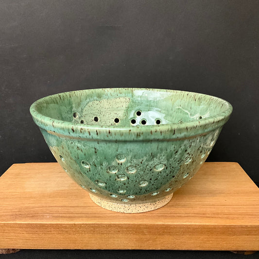 Small Colander in Speckled Greens