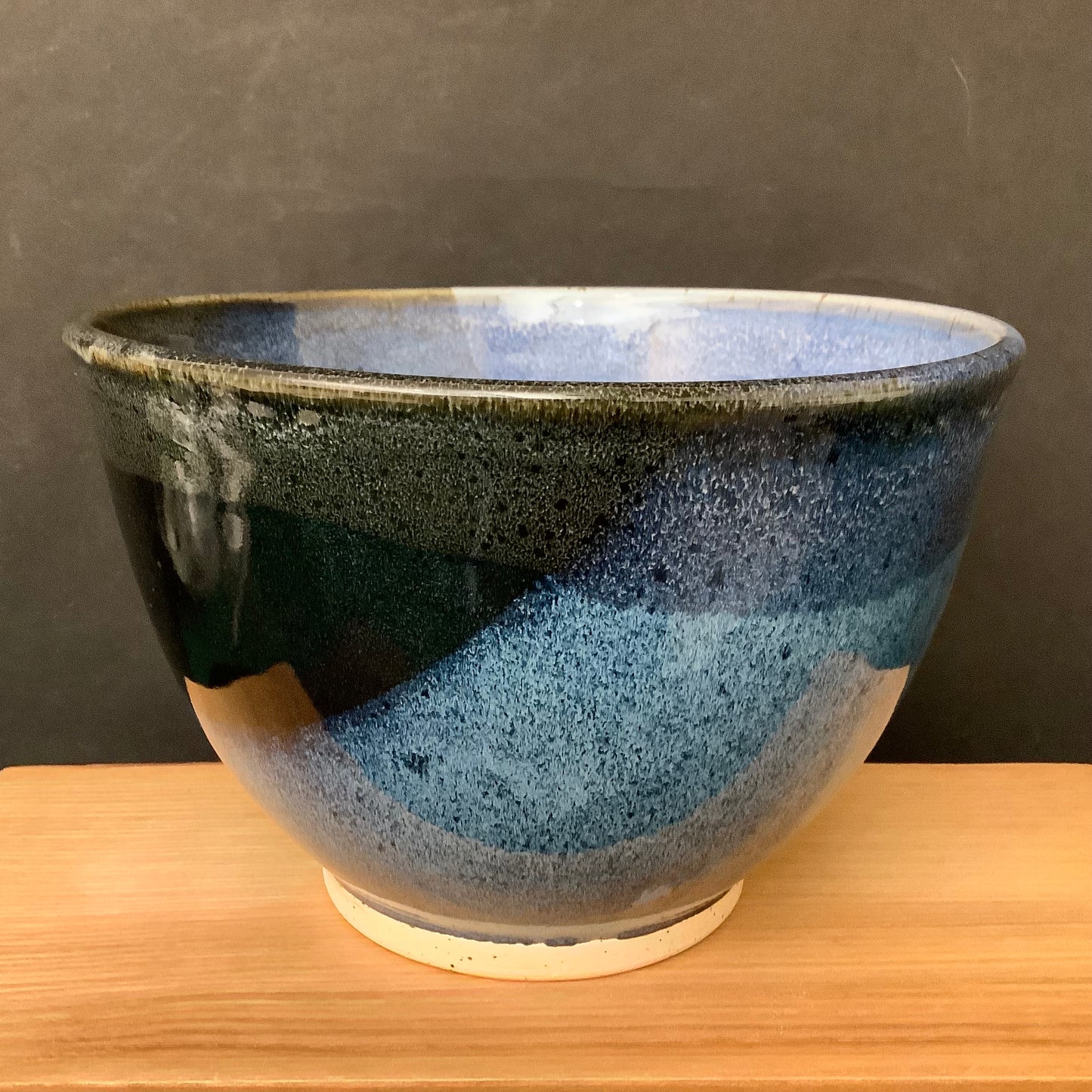 Deep Mixing Bowl Blue to Midnight Black Glaze