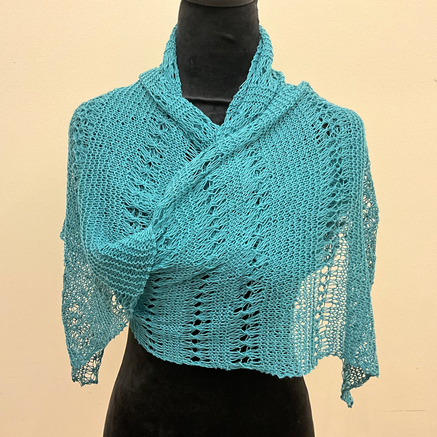 Beinn Ghlas Teal Shawl
