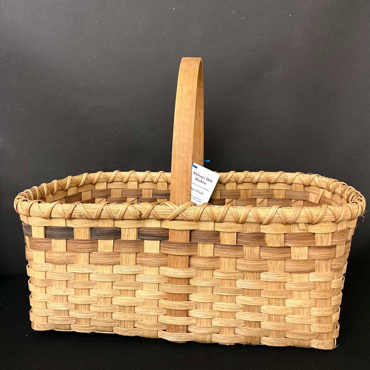 Market Basket w Brown Details
