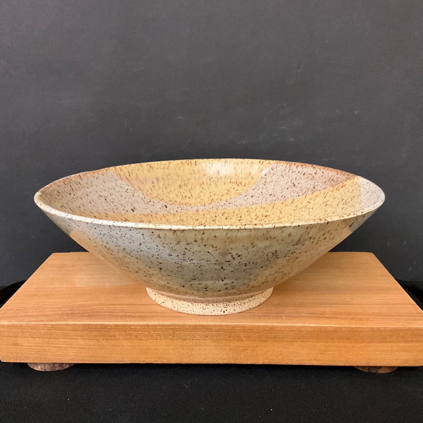 Serving Bowl Brown in Gold