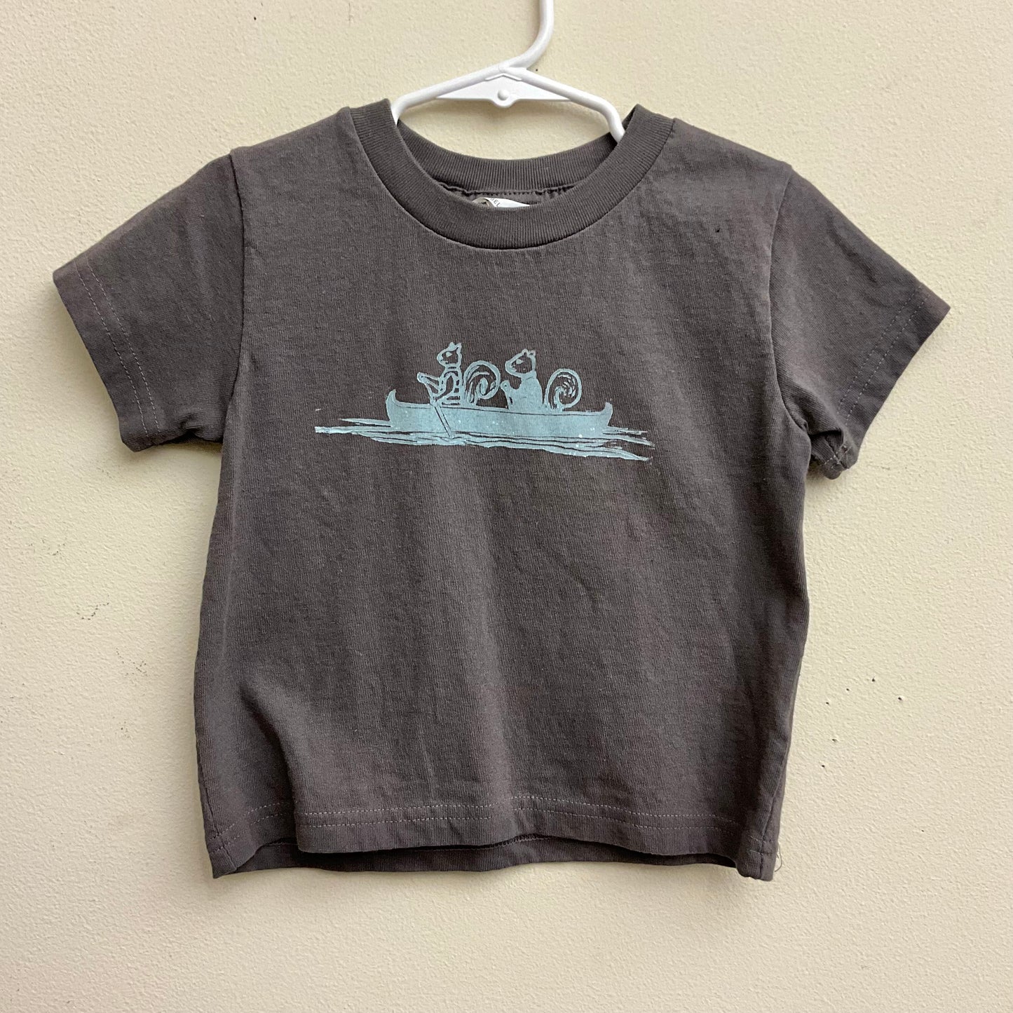 T-Shirt “Paddlers” Grey, Size 3