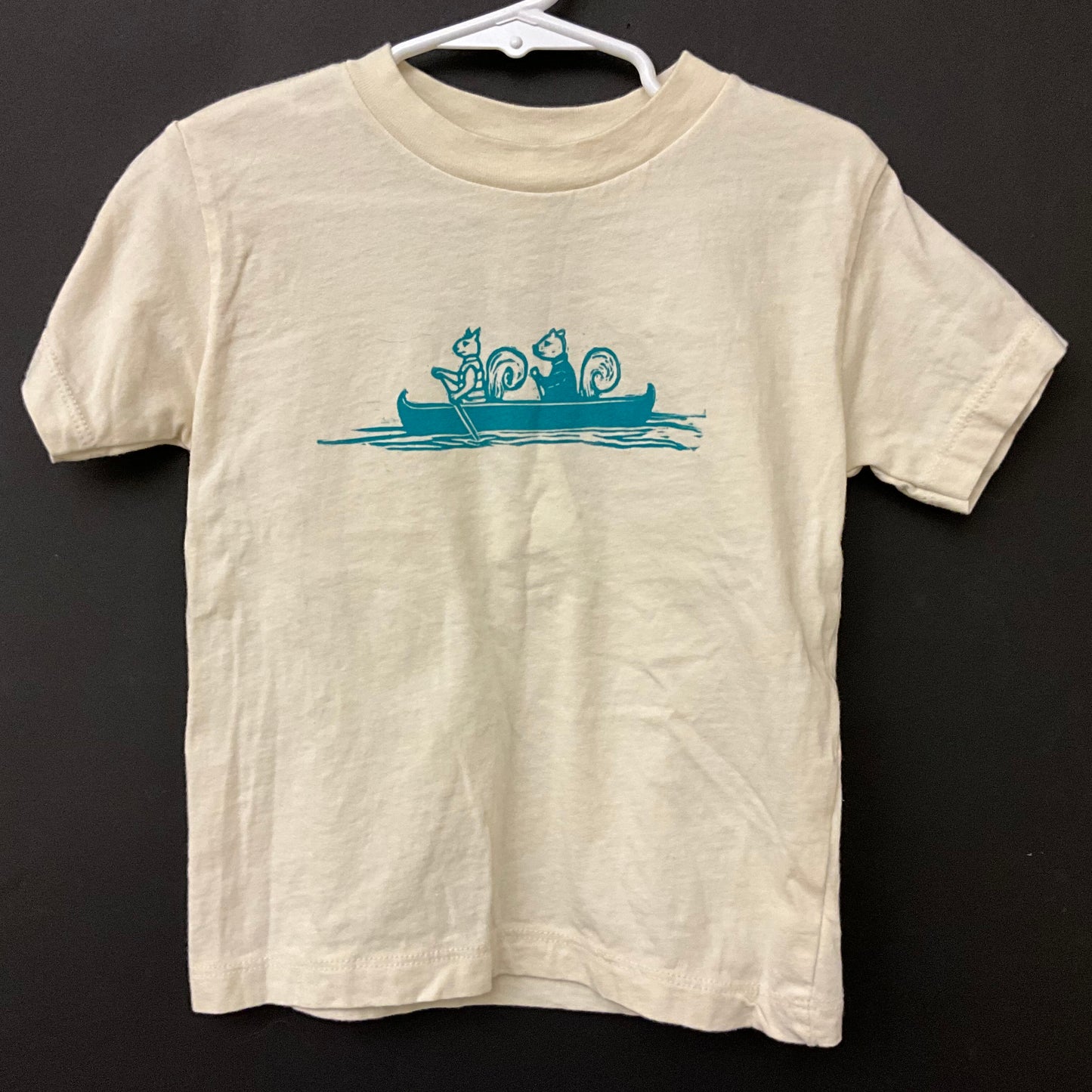 T-Shirt “Paddlers” Off White, Size 3