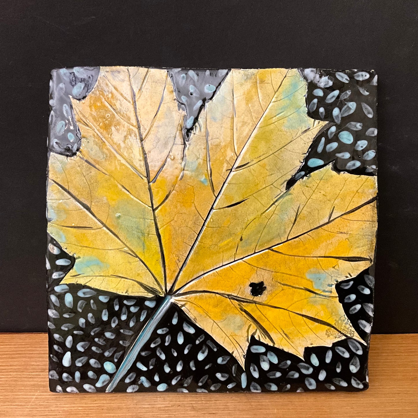Trivet Maple Leaf/Leaves in Fall Colors on Black