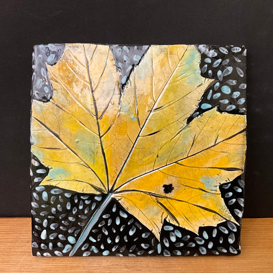 Trivet Maple Leaf/Leaves in Fall Colors on Black