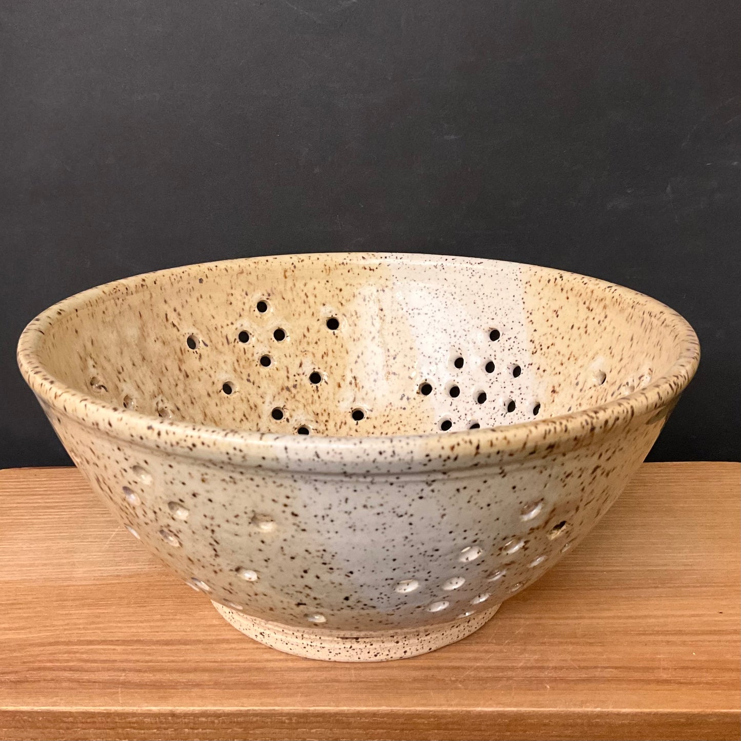 Small Colander/Berry Bowl in Gold and Cream