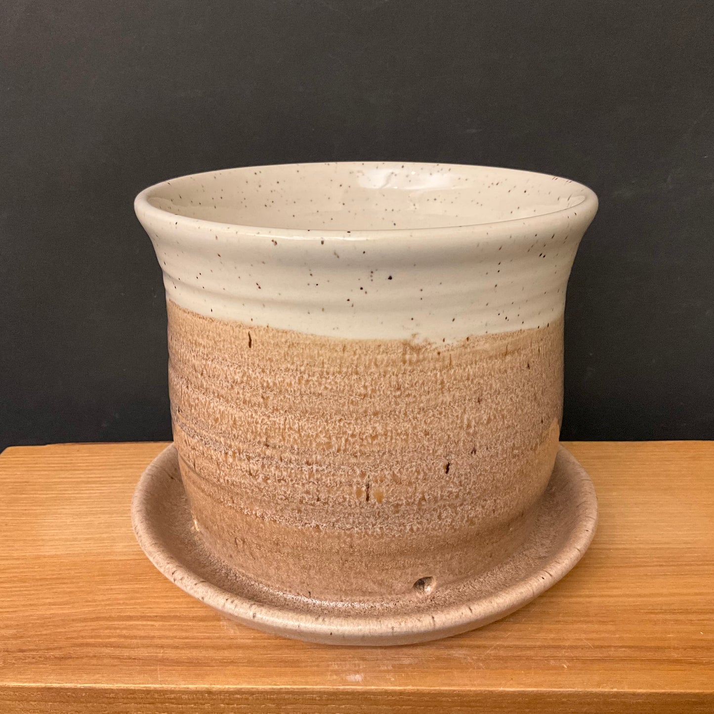 Planter in Cream & Brown