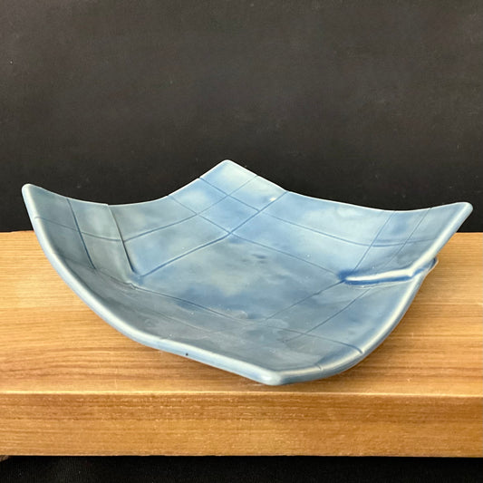 “Retro” Pleated Dish in Blue