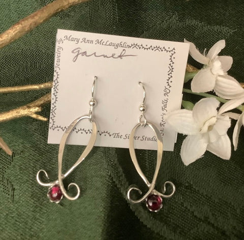 “Omega” Earrings with Garnet Stones