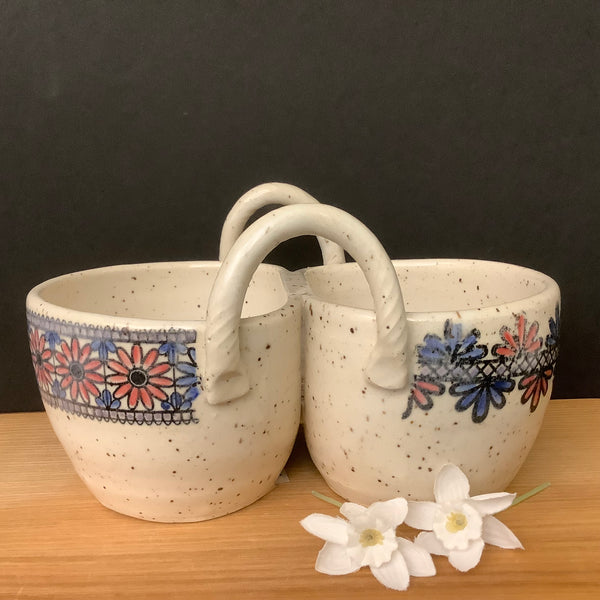 “Two Dip” Bowl in Cream w/ Red & Blue floral border