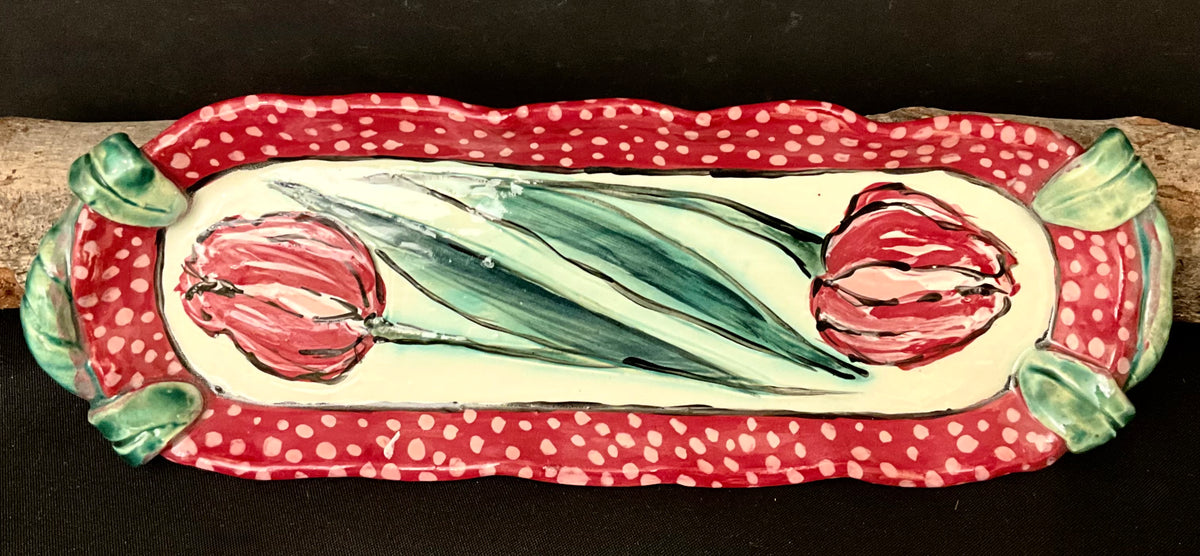 Narrow Tray with Red Tulips