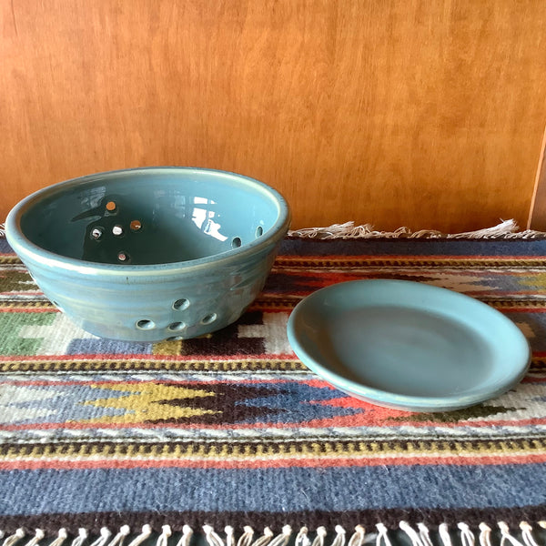 Footed Berry Bowl in Pale Teal