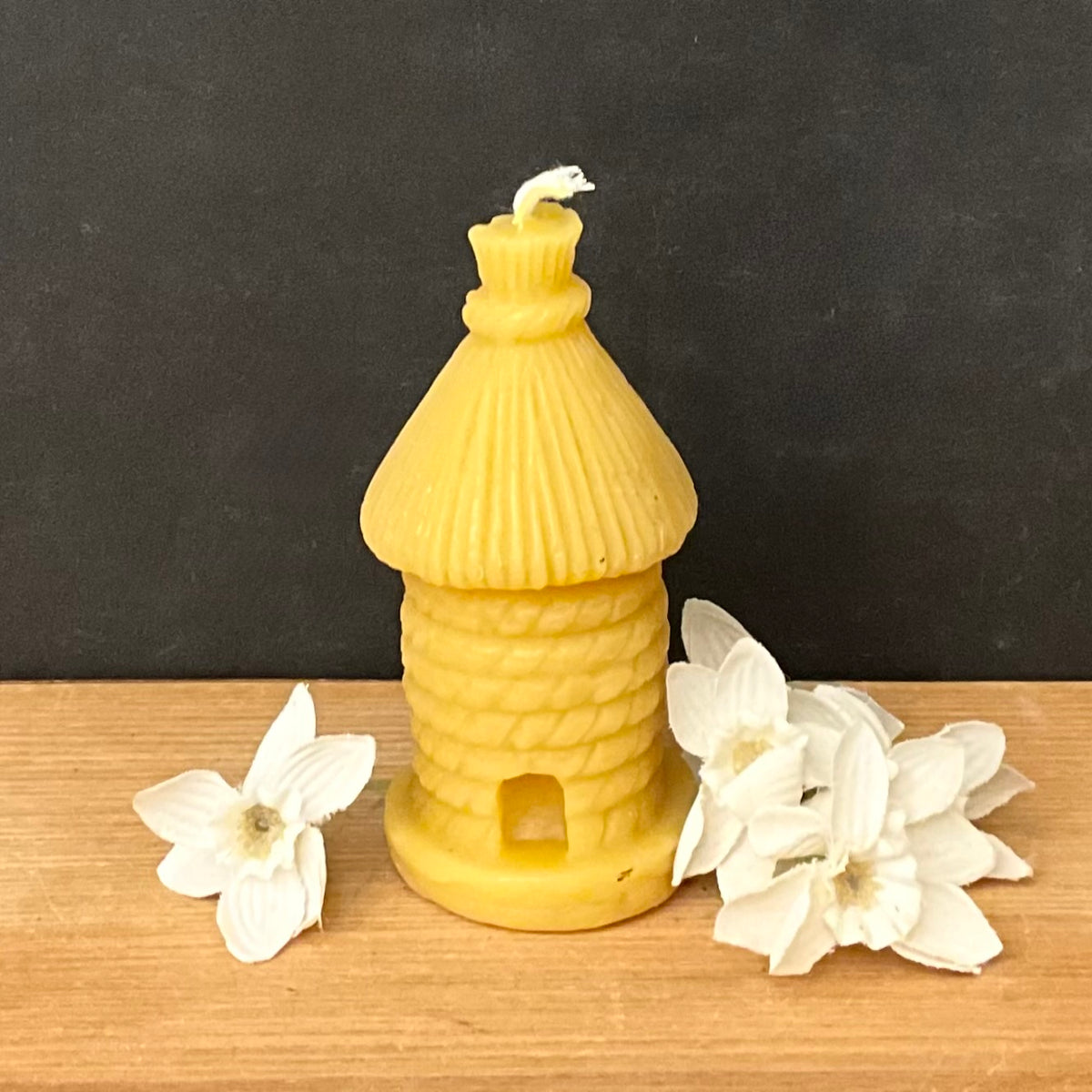 Birdhouse Beeswax Candle