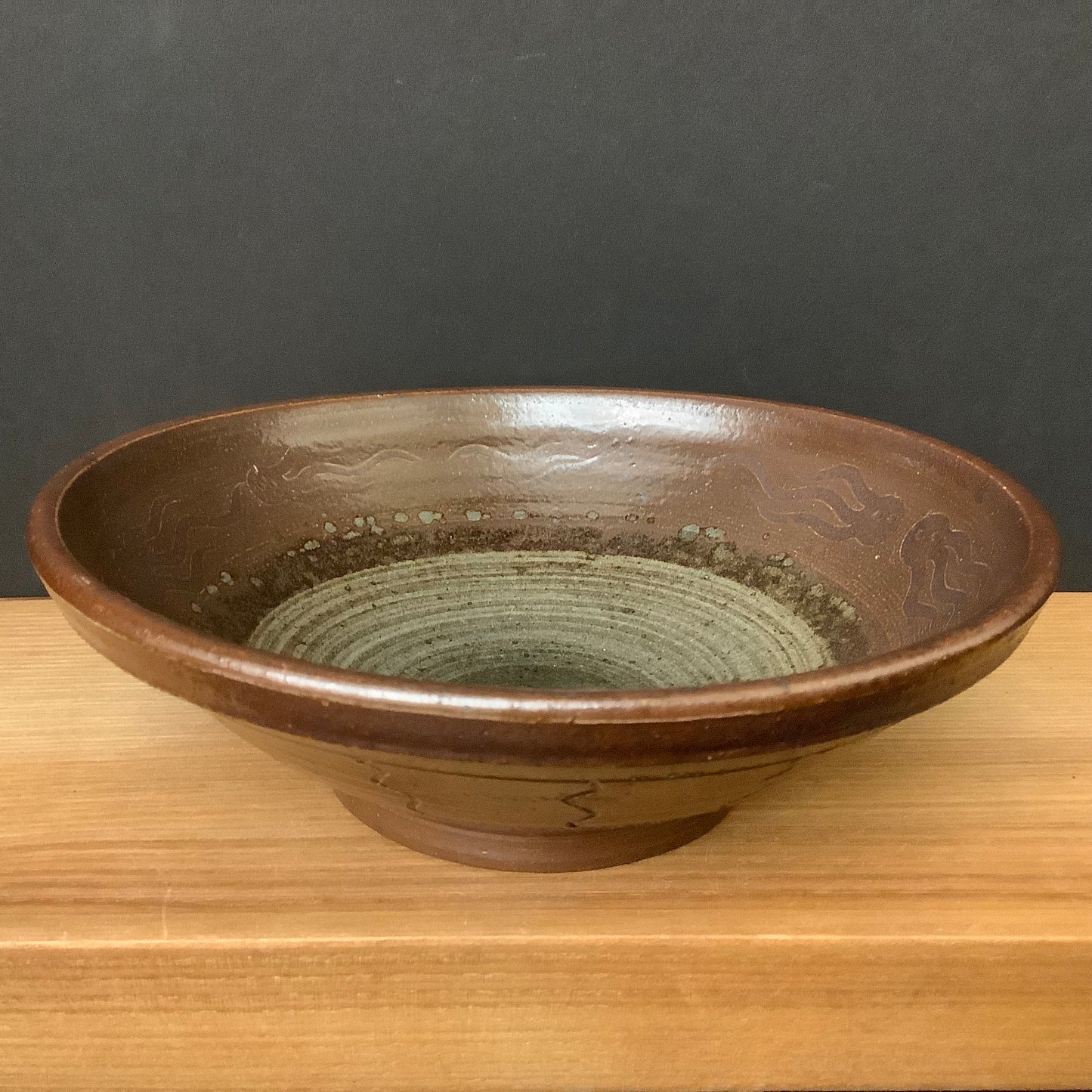Salt Glazed Md Bowl - Dk Brown w/ stripes & squiggles