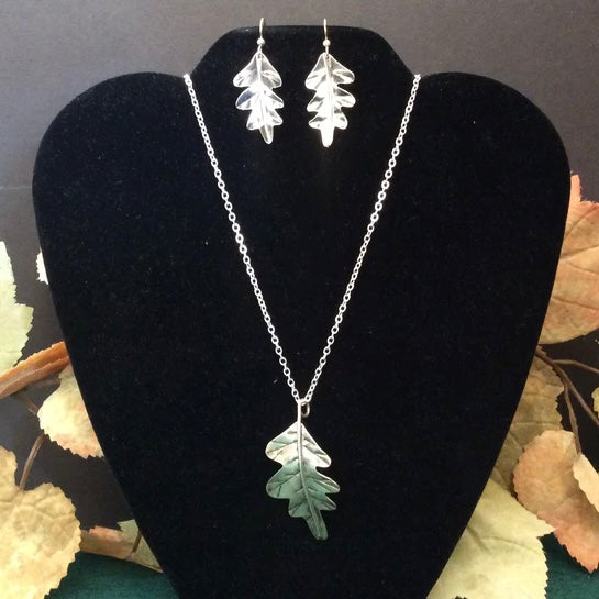 Silver Jewelry White Oak Leaf Design