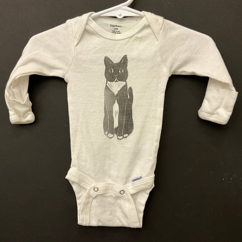 Onesie "Dainty Cat" white, Long Sleeve 0-3 mos